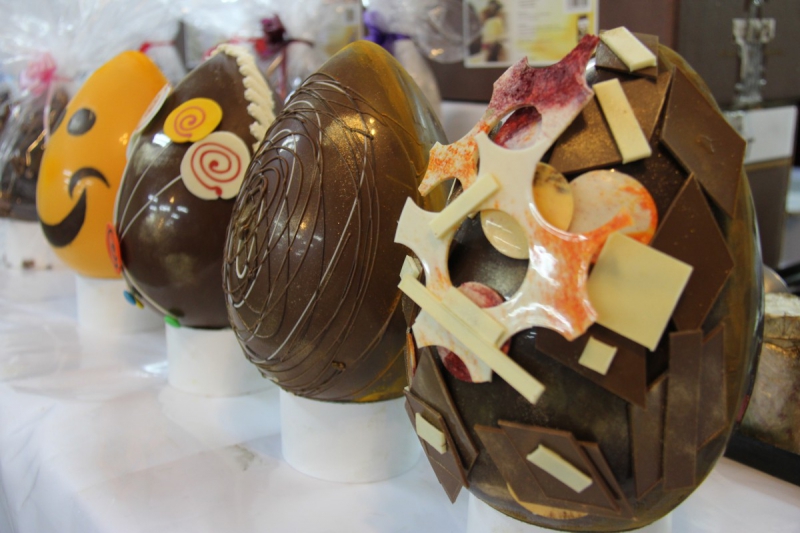 boulangerie-VILLENEUVE LOUBET-min_chocolate_factory_eggs_easter-897028